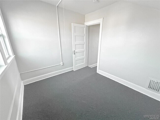 Foto del edificio - 531 24th St