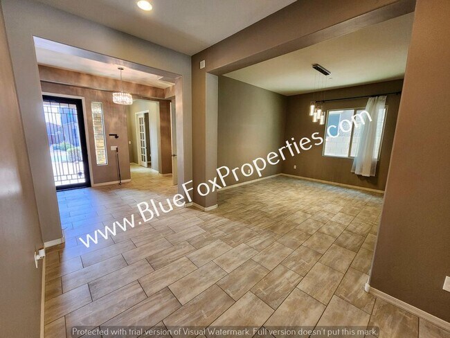 Photo - 1072 W Rock Daisy Ln House