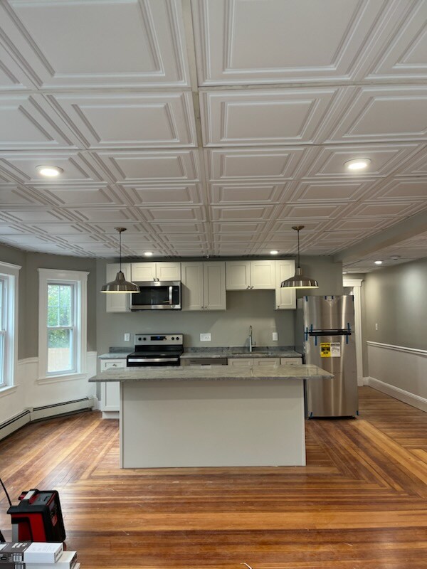 Building Photo - 80 Hichborn St