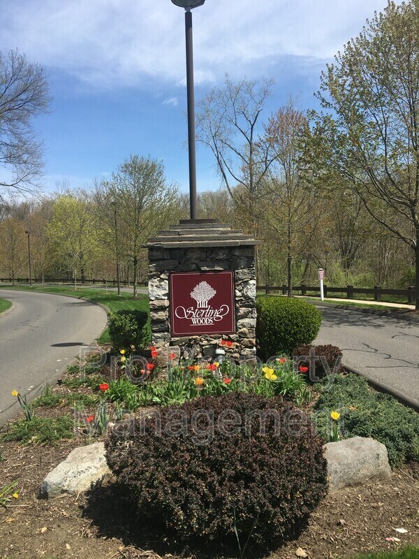 Foto del edificio - 2003 Heartwood Ln