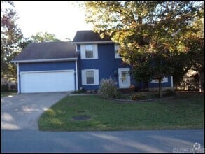 Building Photo - 403 S Fairway Ave