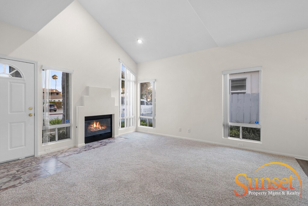 Foto principal - 2058 Reed Ave