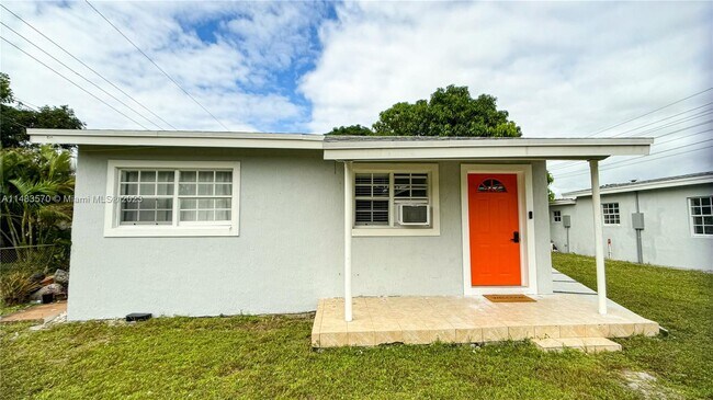 Foto del edificio - 140 NW 38th St
