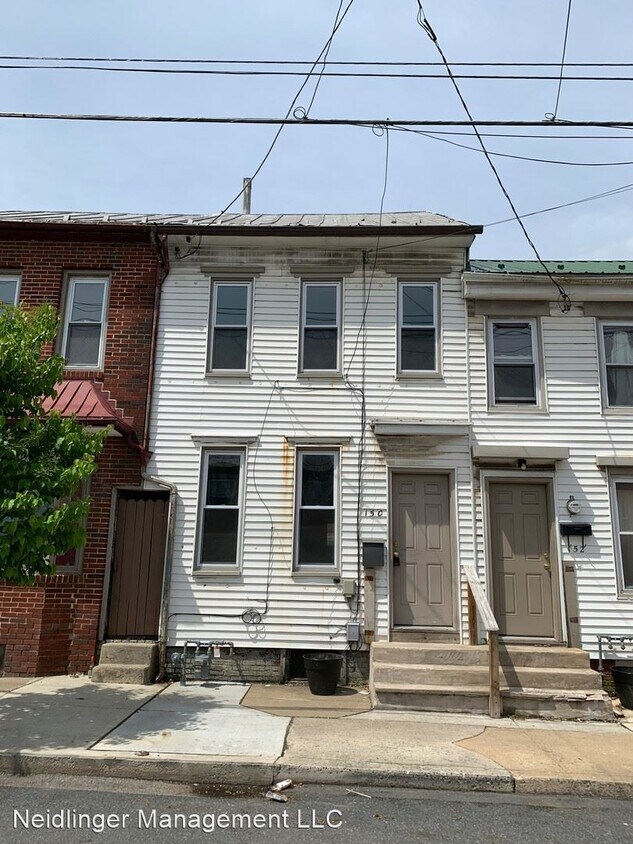 Foto principal - 2 br, 1 bath House - 150 N West St