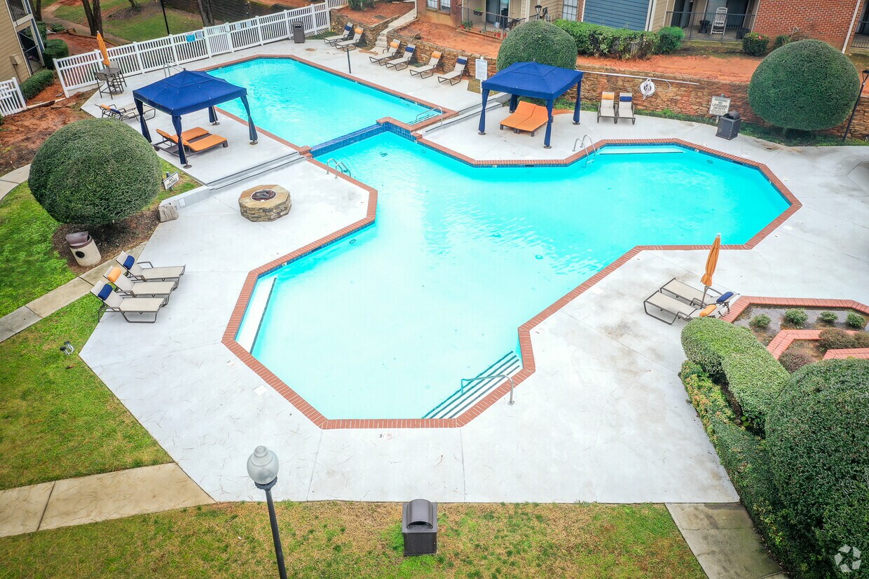 Beacon Hill Apartments 13221825 Beacon Ridge Rd Charlotte, NC