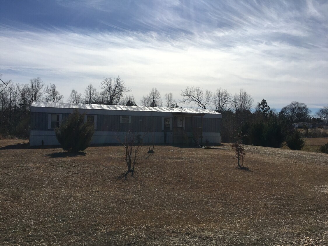 2 BDR / 2 BA Home in Country Setting House Rental in Jasper, AL