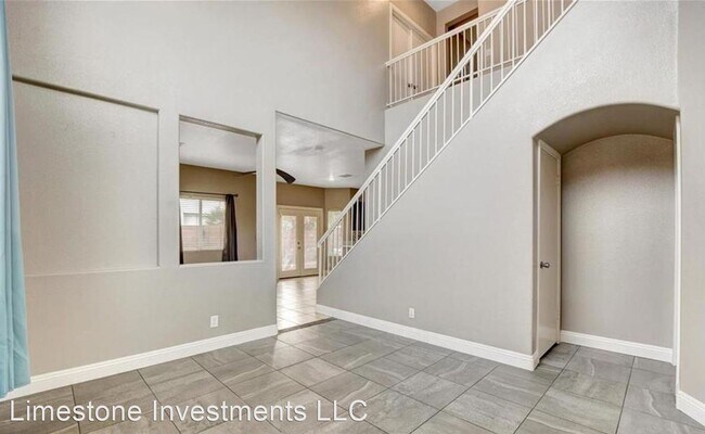 Building Photo - 3 br, 2.5 bath House - 971 Whispering Grov...