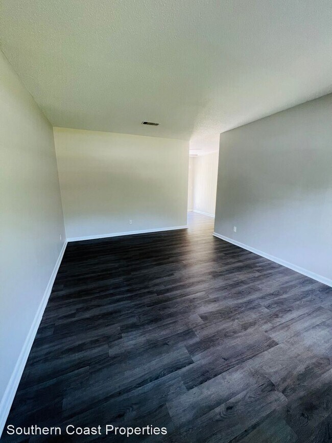 Foto del edificio - 3 br, 1 bath House - 631 Fleming Road