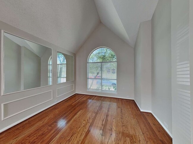 Photo - 808 Olde Towne Dr House