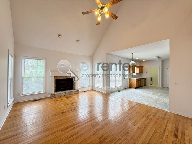 Photo - 8676 Belleau Woods Dr House