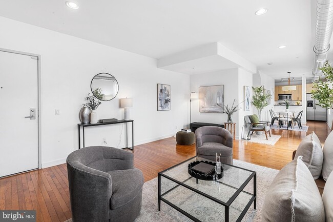 Foto del edificio - 712-16-716 N 2nd St