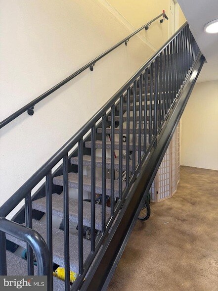 Foto del edificio - 609 Summit Ave