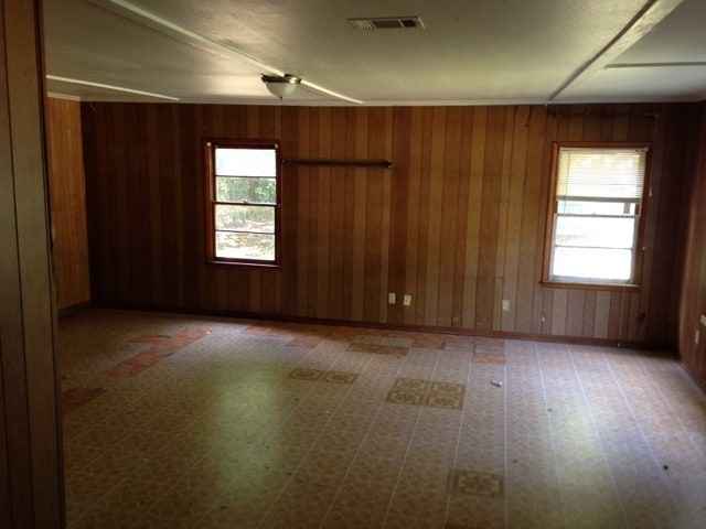 Building Photo - 6500 Henderson Ave