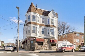 Building Photo - 284 Watchung Ave