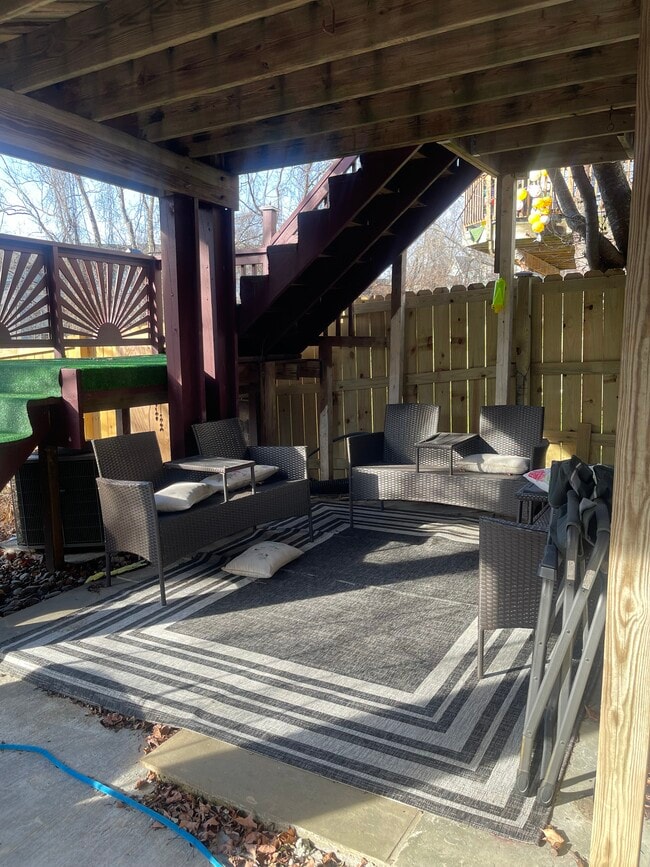 Photo - 19512 Taverney Dr Townhome