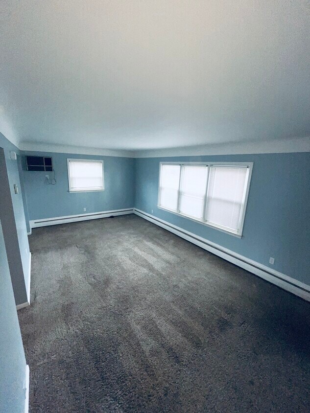 Foto principal - 26896 Oakland St