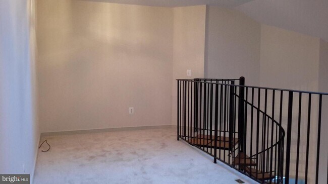 Building Photo - 805 Latchmere Ct