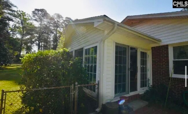 Building Photo - 234 Lancewood Rd
