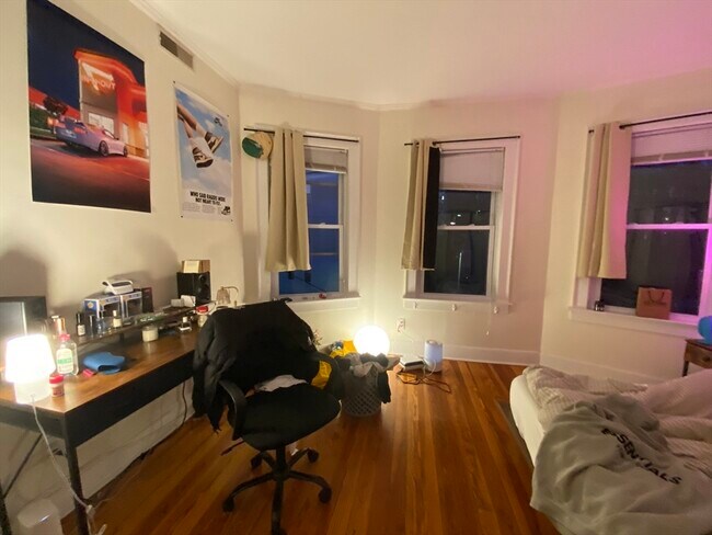 Foto del edificio - 28 Lawn St
