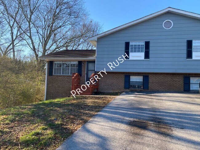 Foto del edificio - 4727 Tessie Ln