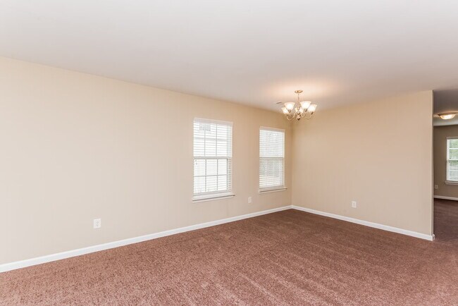 Foto del edificio - 2890 Centerglen Ln