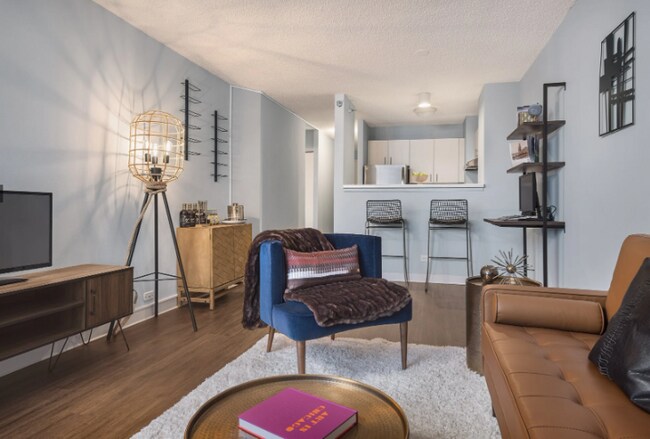 Foto del edificio - 449 E Ohio St