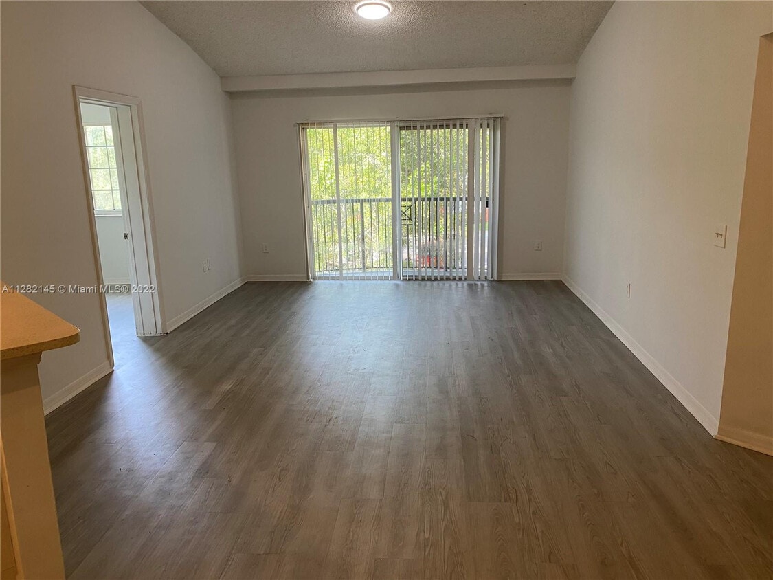 4149 N Haverhill Rd Unit 1610, West Palm Beach, FL 33417 Condo for