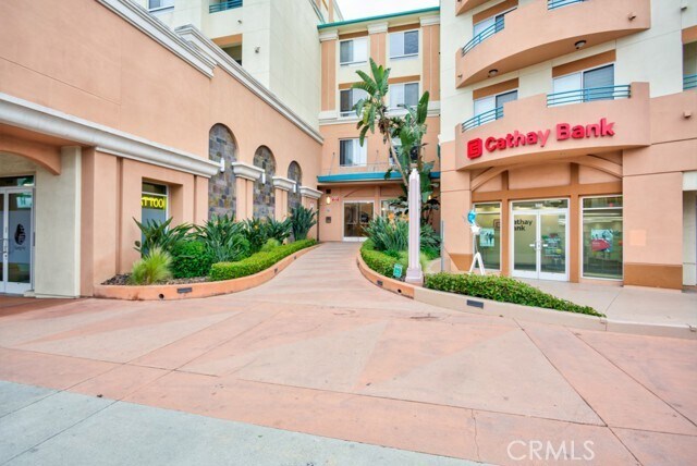 Foto del edificio - 580 W Main St