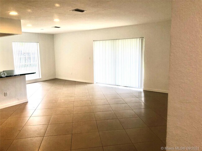 Foto del edificio - 18611 SW 93rd Ave