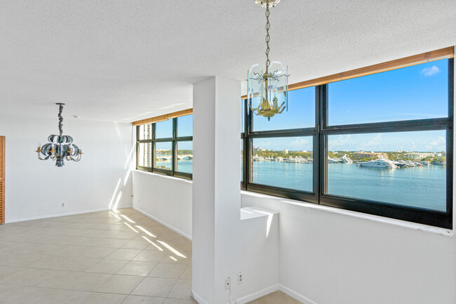 Dining room views - 1501 S Flagler Dr