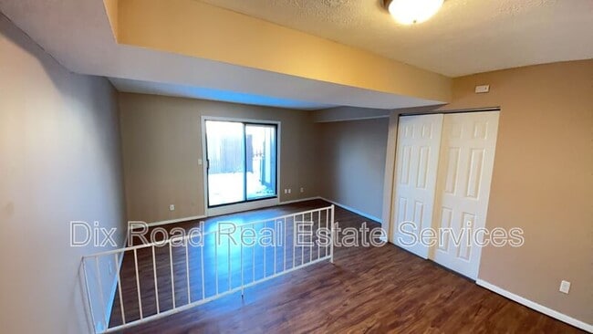 Foto del edificio - 1415 Villa Ct