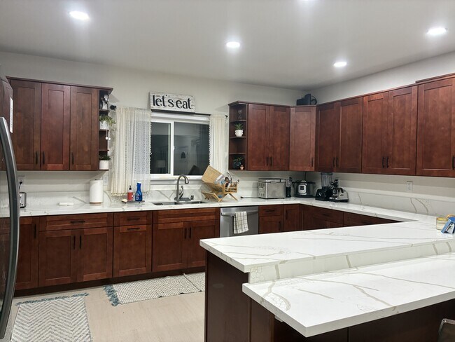 Foto del edificio - 51-426-476 Lihimauna Rd