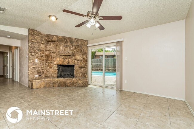 Foto del edificio - 332 Glenhaven Dr