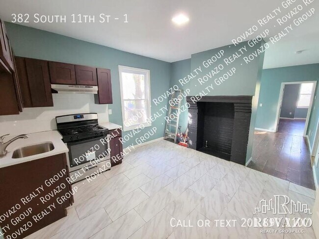 Building Photo - 382 South 11th St- 3 bedroom in Newark