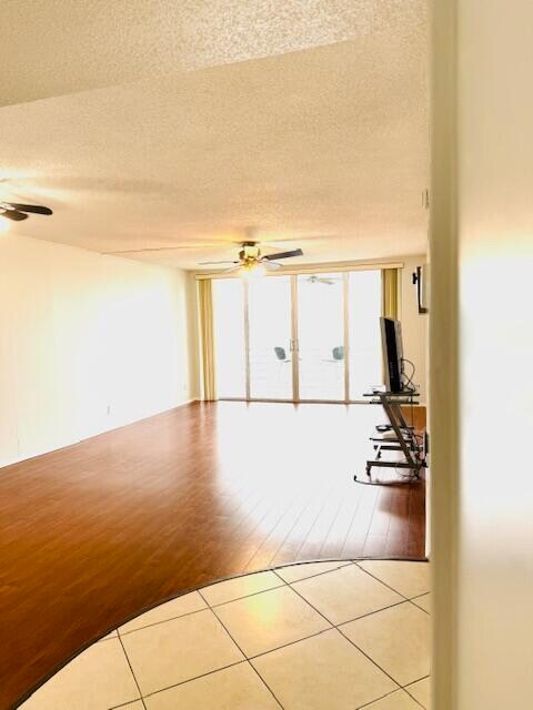 Building Photo - 3051 N Course Dr