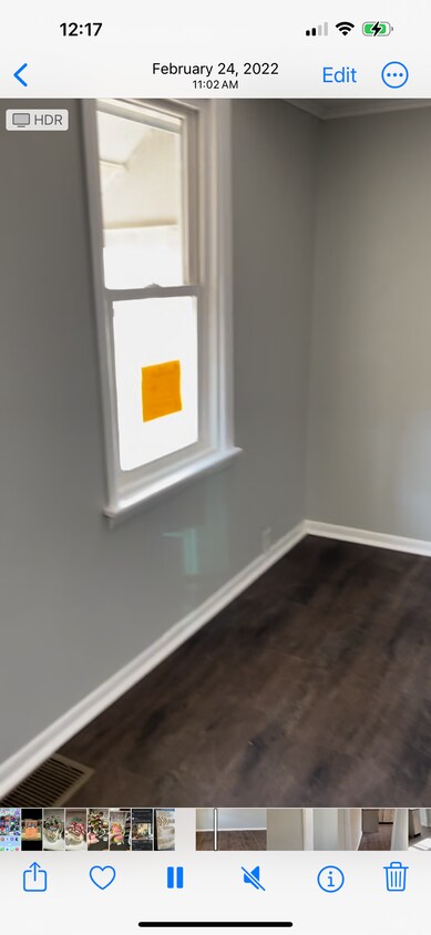 Livingroom - 241 W 5th St
