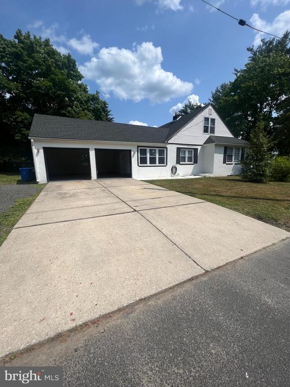 Building Photo - 121 University Blvd