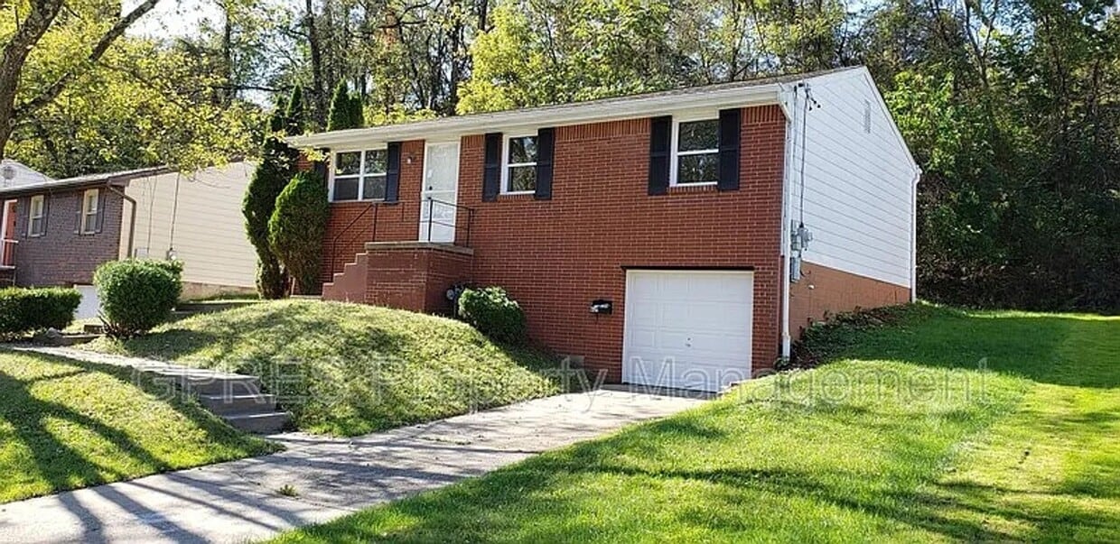 Primary Photo - Penn Hills 2-Bedroom home for rent