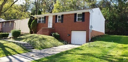 Building Photo - 621 National Dr