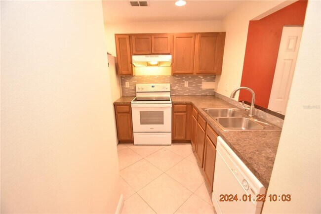 Building Photo - 1963 Searay Shore Dr