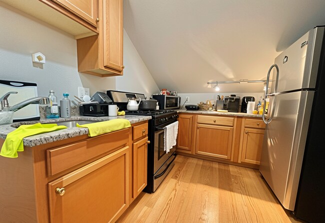 Foto del edificio - 21 Chestnut Hill Ave