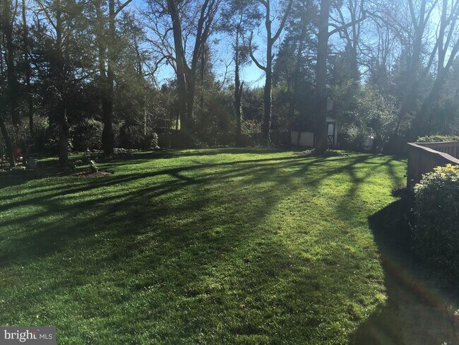 Foto del edificio - 9119 Buckner Rd