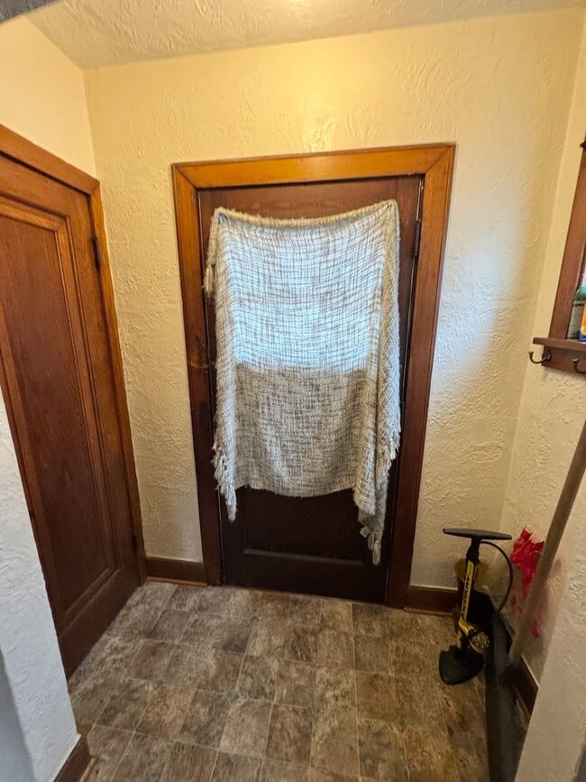 Foto del edificio - 511 10th Ave SE