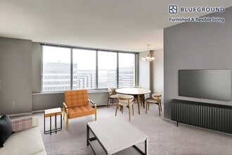 Building Photo - 2111 Richmond Hwy