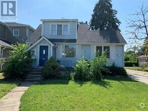 Building Photo - 437 Campbell Ave