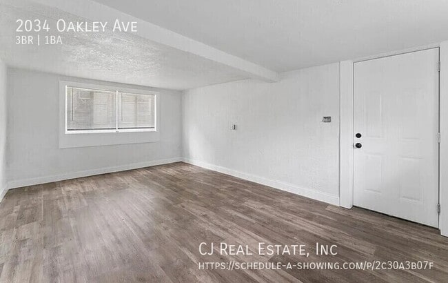 Building Photo - 2034 Oakley Ave
