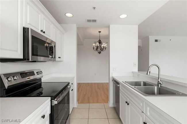 Foto del edificio - 8570 Kingbird Loop