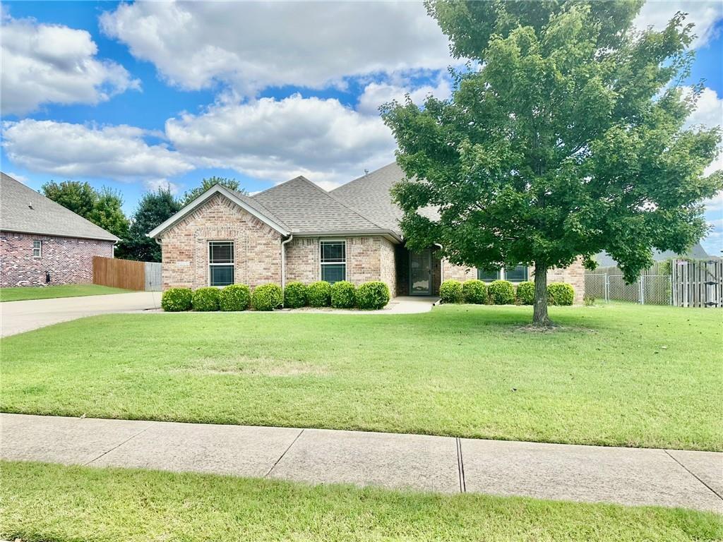 Foto principal - 5811 S 67th St