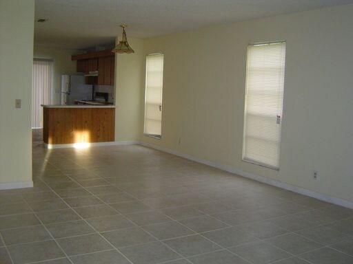 Building Photo - 4630 Orleans Ct