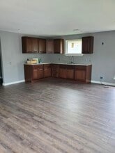 Building Photo - 1208 Pine St